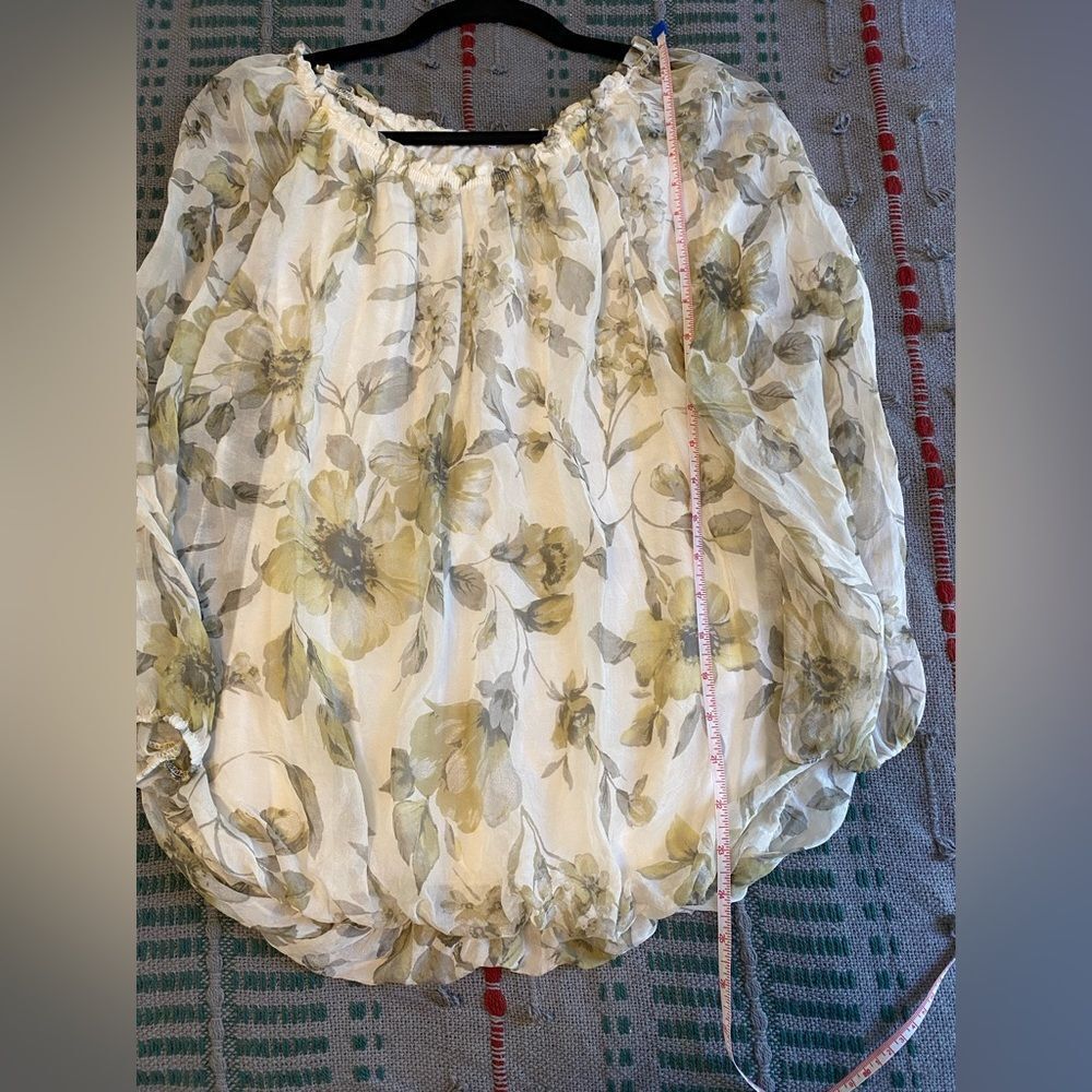 Italian Made Floral Peasant Long Sleeve Blouse, Soft & Silky, Size S - Picture 9 of 9